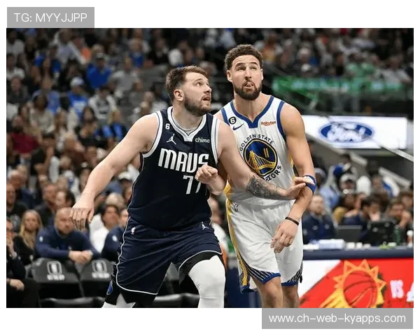 东契奇妙传造空位三分,独行侠打出漂亮配合 东契奇妙传造空位三分,独行侠打出漂亮配合